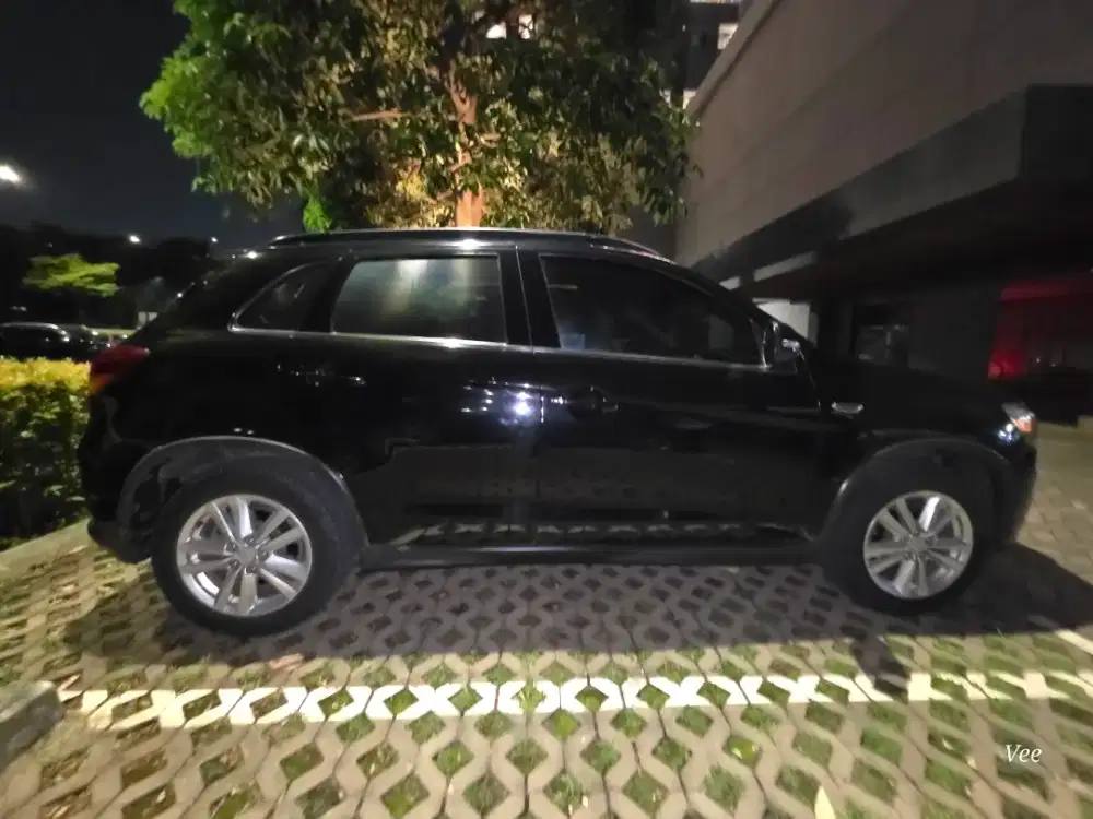 Dijual Mitsubishi Outlander 2015