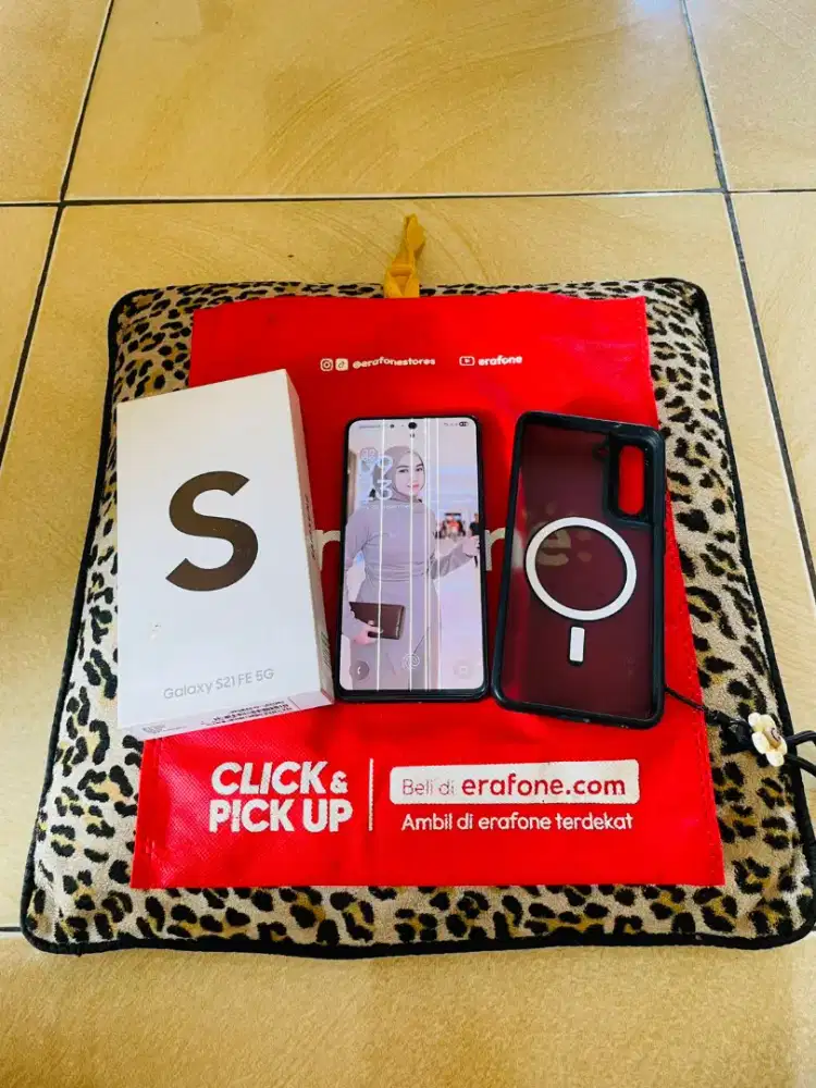 Bismillahirrahmanirrahim dijual BU HP Samsung S21 FE 5G Ram 8GB/256GB