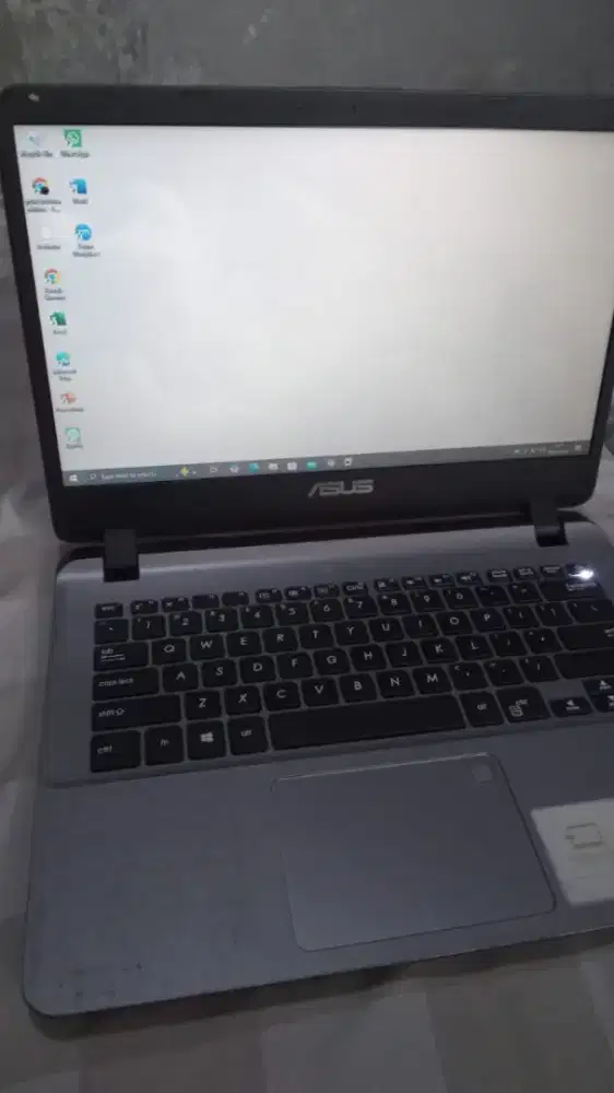 Jual laptop asus  type A407M ram 4gb