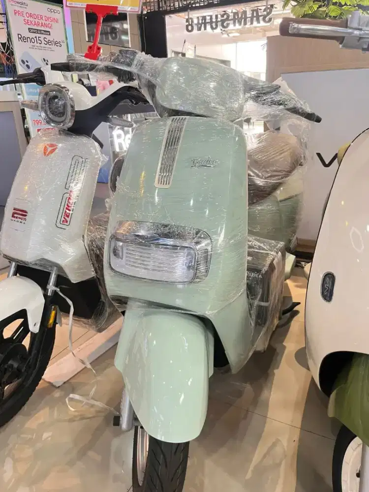 YADEA GQ9
OBRAL MURAH MERIAH SEPEDA LISTRIK !!!