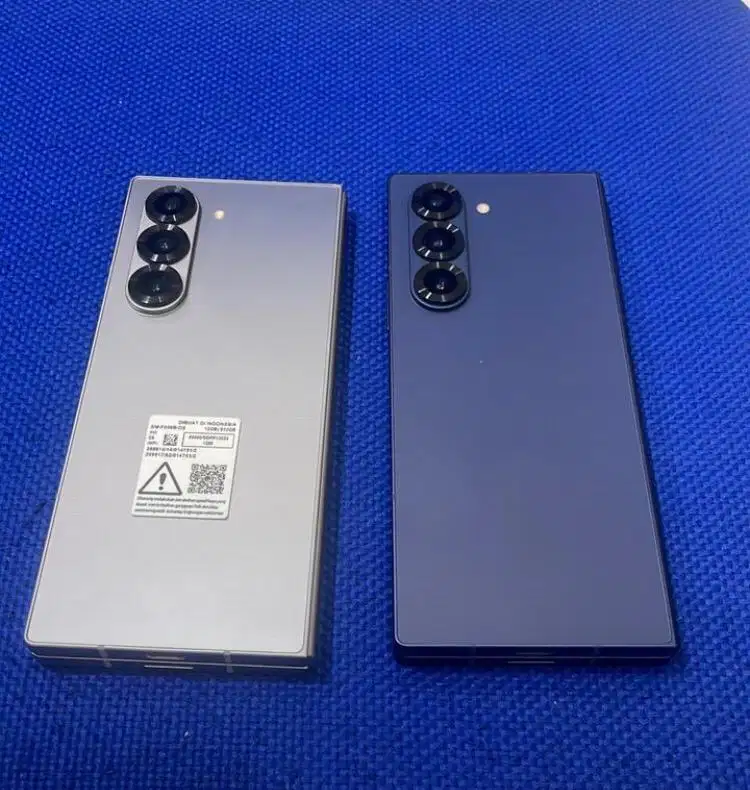 Samsung fold 6 256 & 512 gb