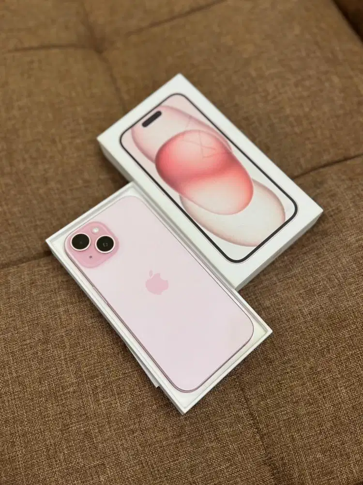 iPhone 15 128 GB pink ex iBox BH 89 mulus like new 100% Terawat sekali