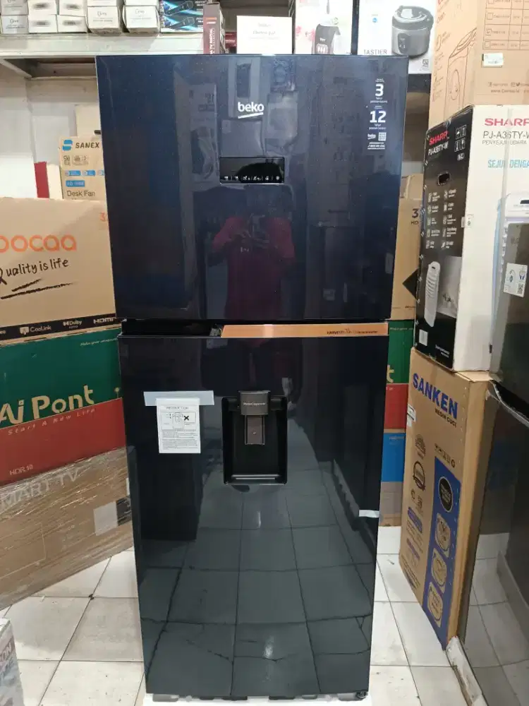 Promo Credit Kulkas BEKO 2 Pintu Bunga 0% Free 1x Cicilan