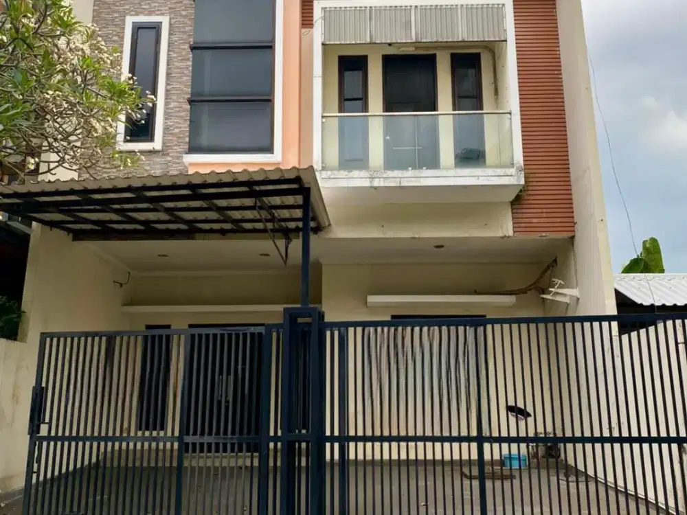 RUMAH THE GADING RESIDENCE UKU 8X18,3 STRATEGIS JALAN LEBAR LOKASI EKSKLUSIF HRG MENARIK KELAPA GADING