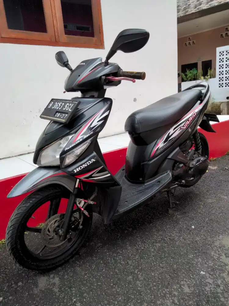 Honda Vario 110 karburator tahun 2012 siap pakai