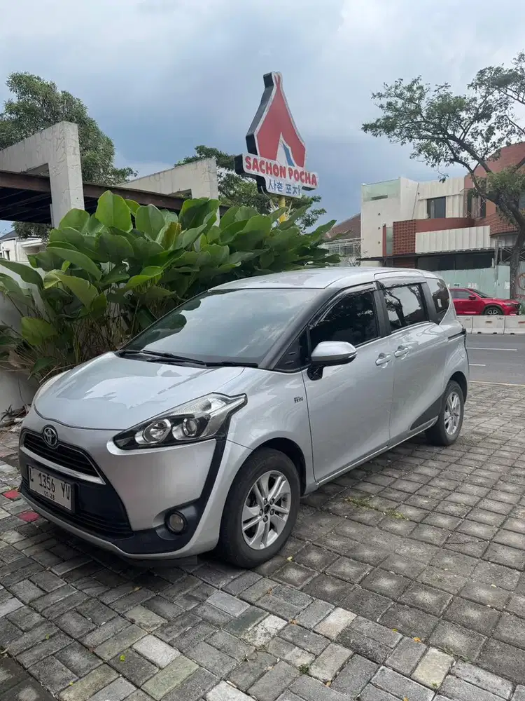 Toyota Sienta 2017 Bensin