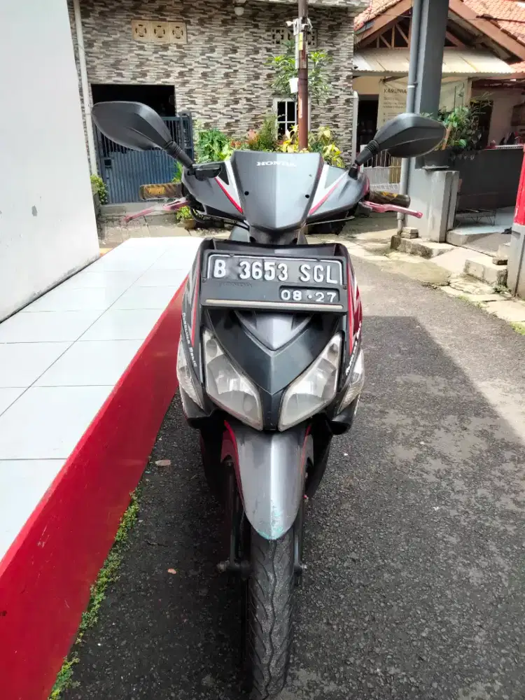 Honda Vario 110 karburator tahun 2012 siap pakai