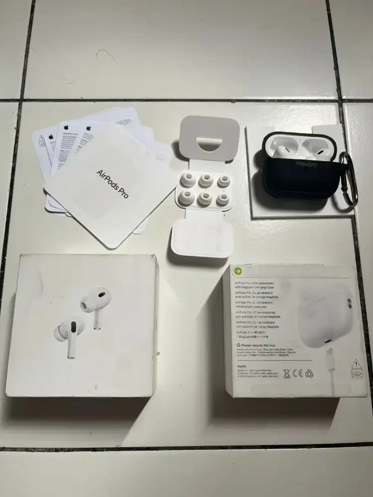 Airpods pro 2 like new