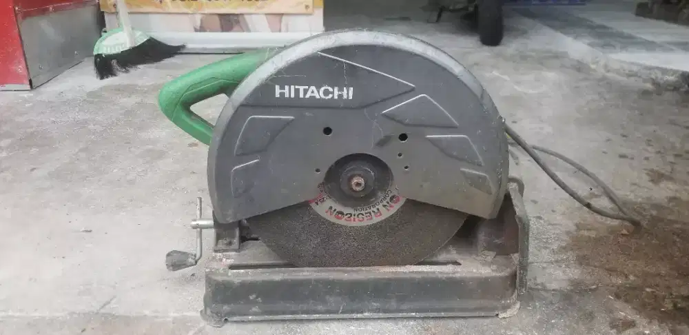 Cutting Wheel/ Mesin Potong Besi 14 inch Hitachi