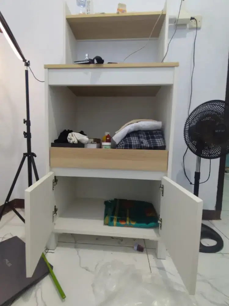di jual cepat lemari