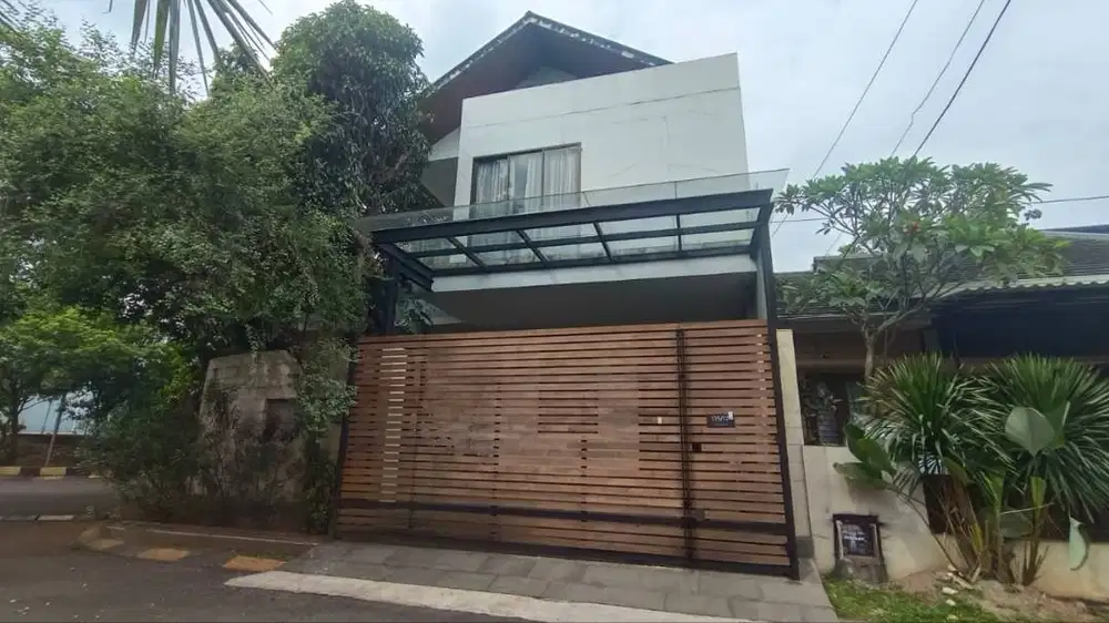 Dijual Rumah Posisi Hook Nyaman Siap Huni di Nusa Loka Bsd City