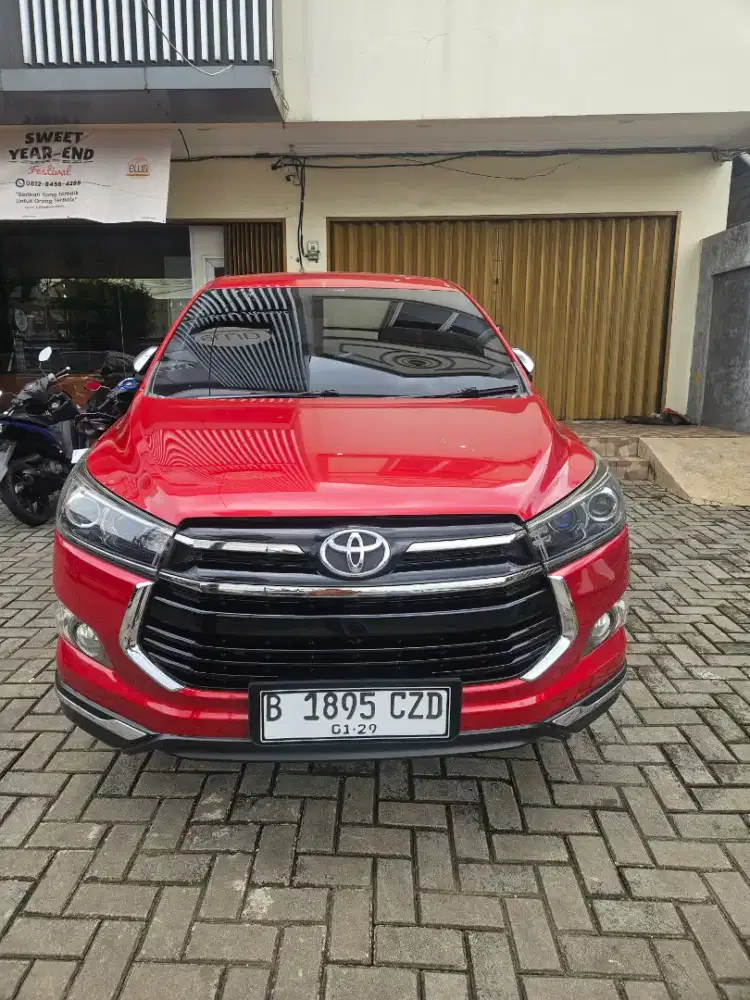 TOYOTA INNOVA VENTURER 2018 LOW KM ASLI.