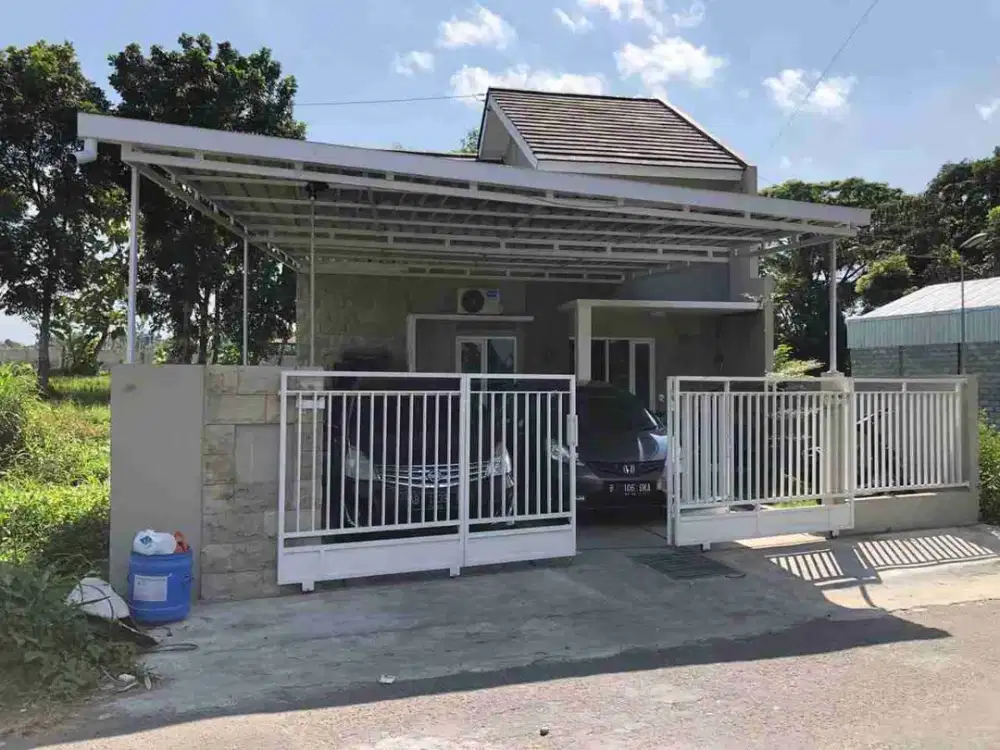 DIJUAL RUMAH CANTIK TURUN TEPI JLN ASPAL BISA UNTUK TEMPAT USAHA JUGA JAKAL KM 9