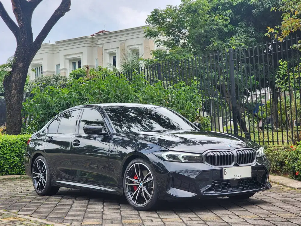 KM.5.RB ANTIK| BMW 330i M-SPORT PRO LCI 2024 HITAM BEKAS RASA BARU !!