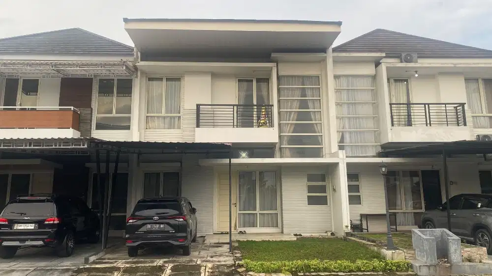 Dijual cepat, rumah cluster ukuran paling besar.