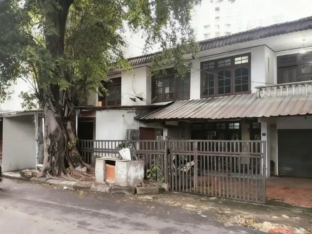Dijual Rumah Lama LT 276 mtr area Saharjo selangkah Kokas,Jakarta Selatan