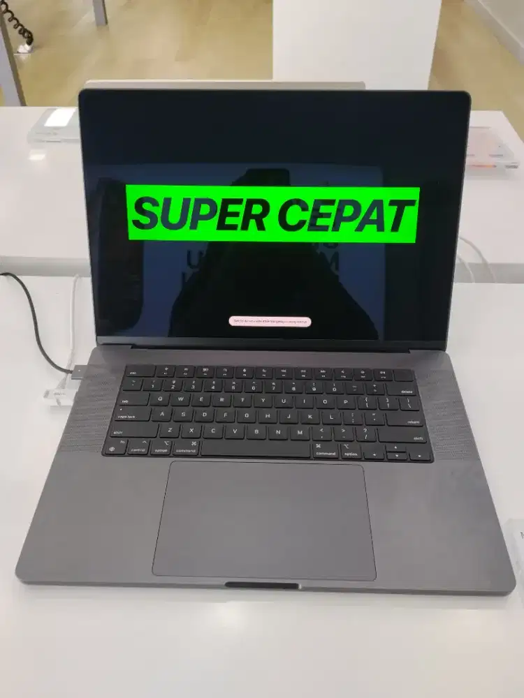 MACBOOK PRO 16 INCI M4 MAX