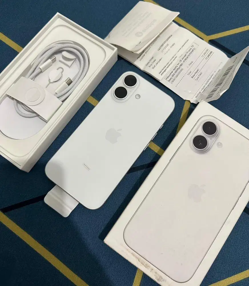 IPHONE 17 256GB RESMI IBOX FULL ORI MULUS LIKE NEW