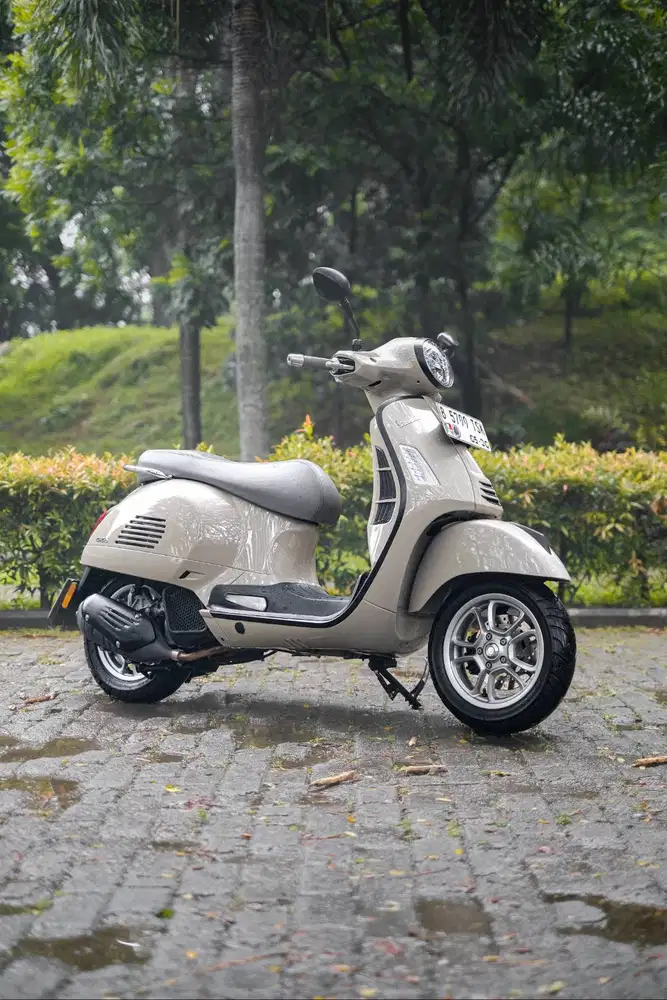 PIAGGIO VESPA GTS 150 KEYLESS CLASSIC 2024 BERGARANSI BISA KREDIT