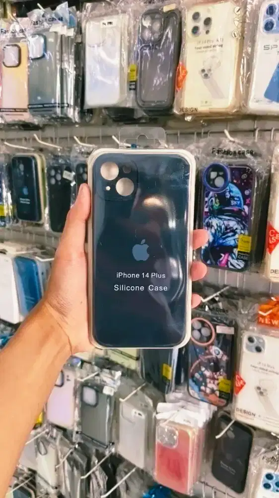 Casing iPhone 14 Plus