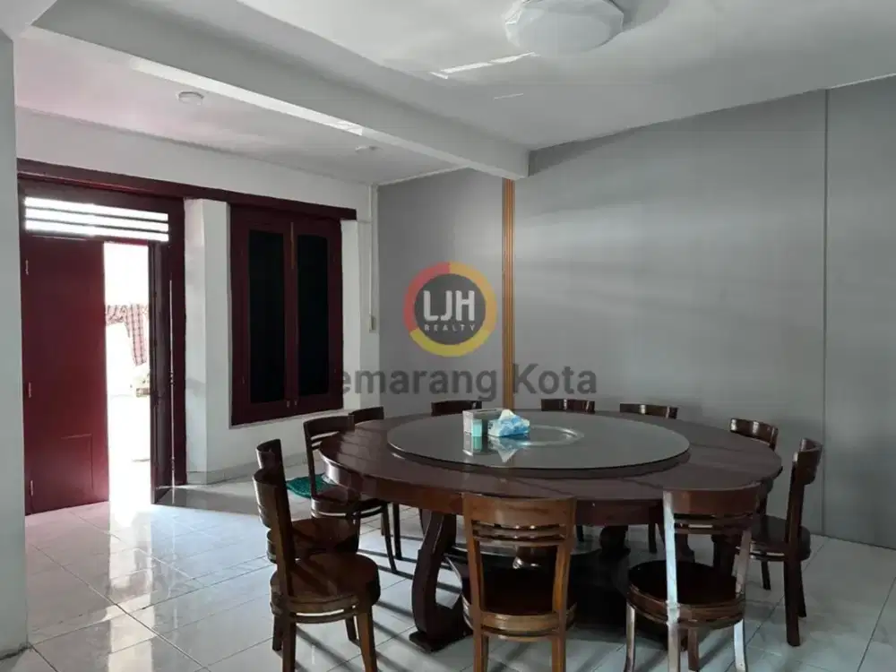 Ruko siap pakai di Gang Besen