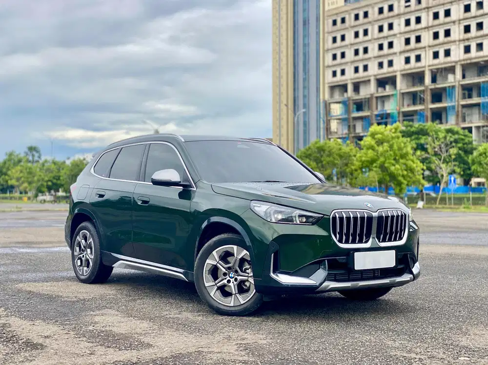 LOW ODO ! LIMITED COLOR BMW X1 U11 Panoramic sDrive18i 2024