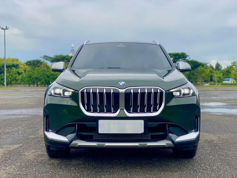 LOW ODO ! LIMITED COLOR BMW X1 U11 Panoramic sDrive18i 2024