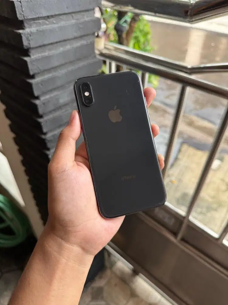 iPhone Xs 64GB All Oprator Permanen