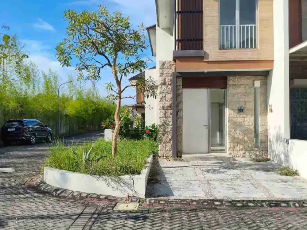 Dijual Murah‼️Rumah New Minimalis  Greenland Residence Menganti Gresik

LT 87m2  (7.26x12)
LB 60 m2 (2 Lantai)
Hadap : selatan & timur
K. Tidur: 2
K. Mandi: 1
SHM
PDAM
PLN 2200 Watt
Harga Jual 900 Juta