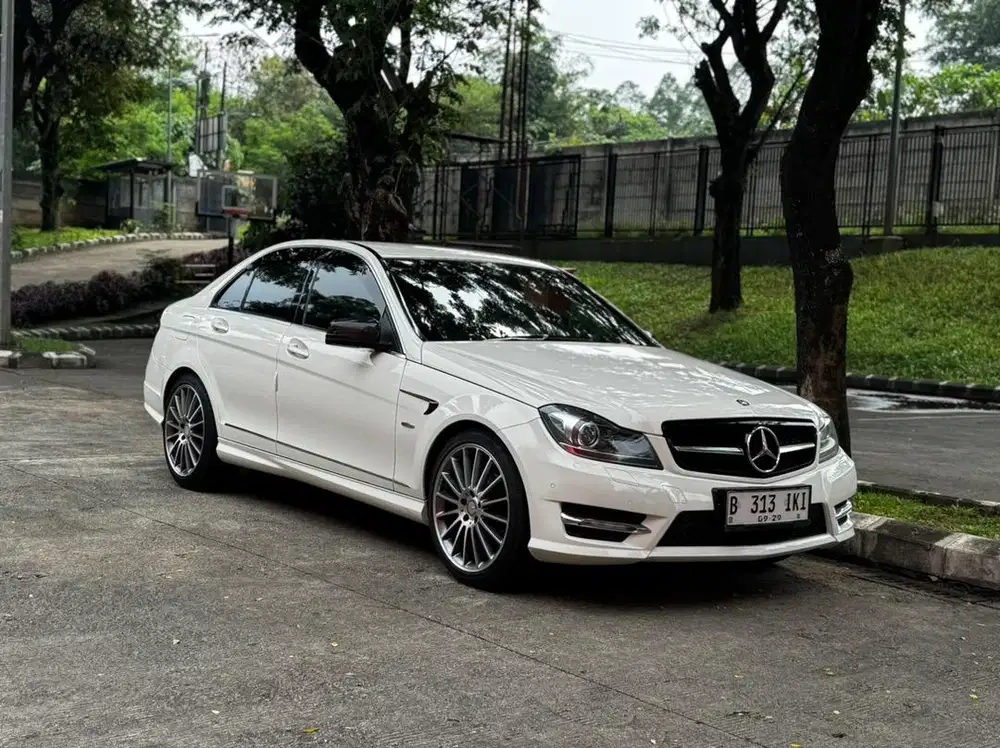 Mercedez C250 avantgarde 2012