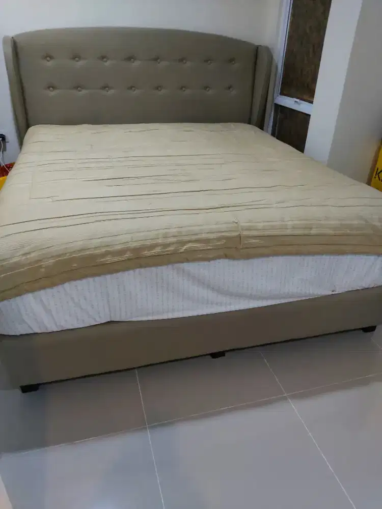 Ranjang Serta (bekas)