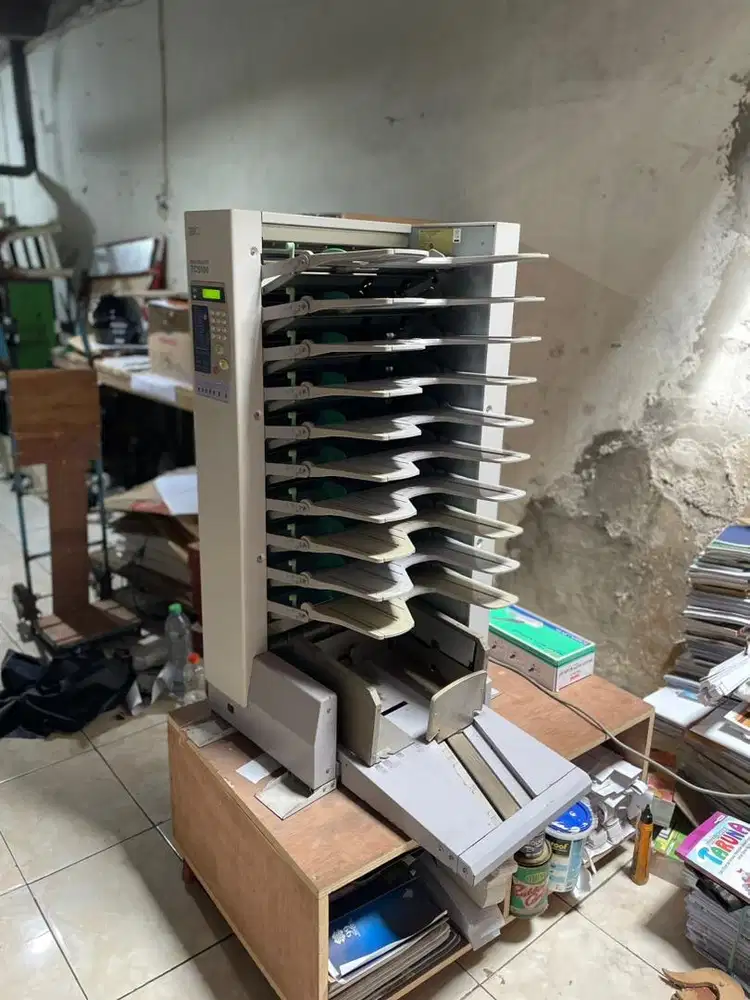 Mesin Collator Mesin Sortir