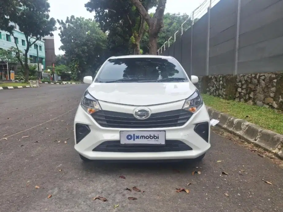 Like New TDP 7JT Daihatsu Sigra 1.0 M Bensin-MT 2025 Putih