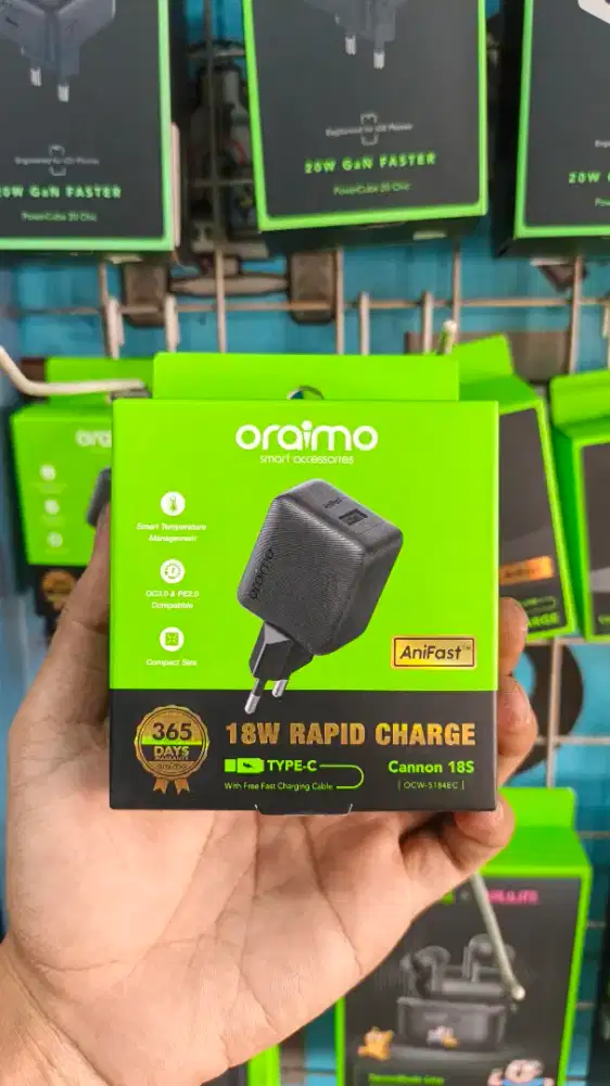 TRAVEL CHARGER 18W ORAIMO OCW-5184E