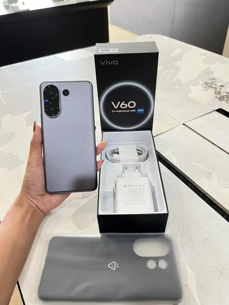 NEW VIVO V60 5G
