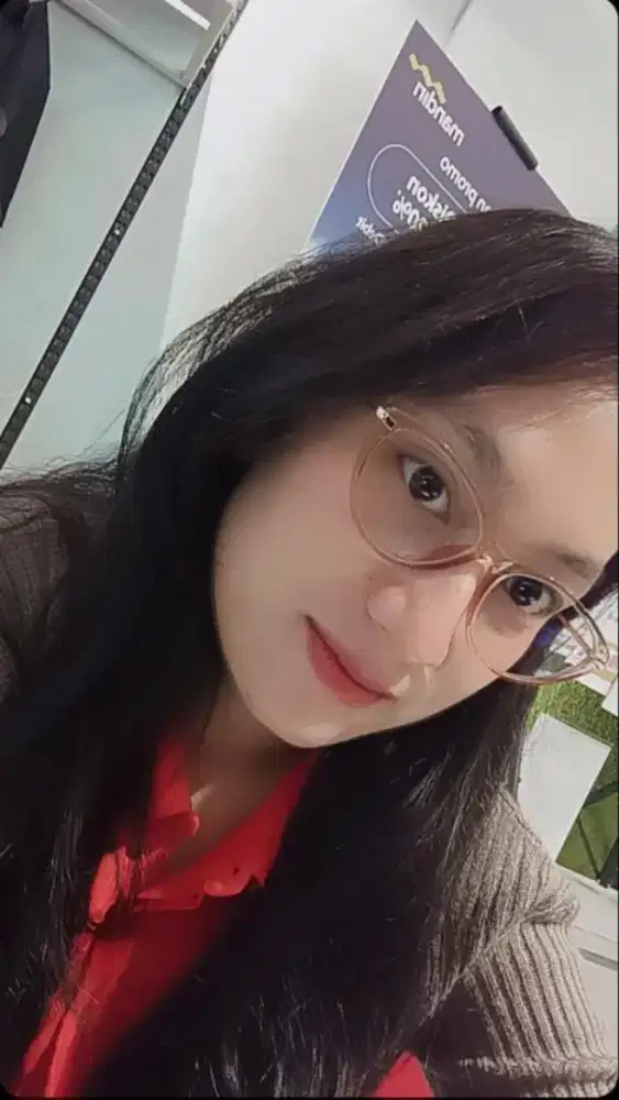 Mencari pekerjaan sebagai Admi