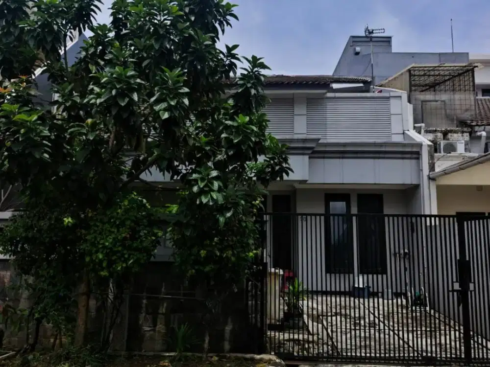 Dijual Rumah Interkon Jakarta Barat