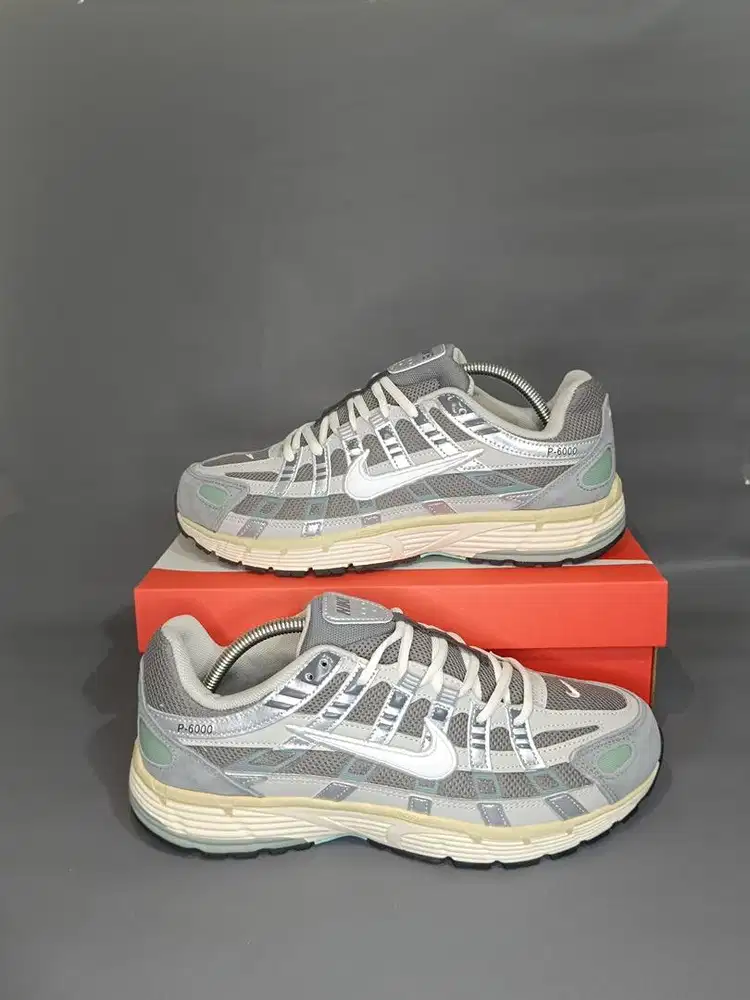 Sepatu nike p-6000
