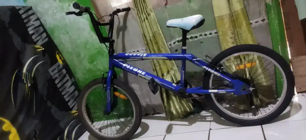 sepeda BMX ukuran ban 20