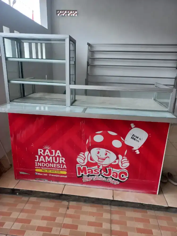 Etalase jualann nego