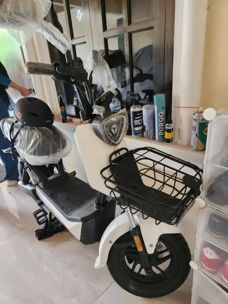 Sepeda listrik YADEA X-Bull, baru 3 hari