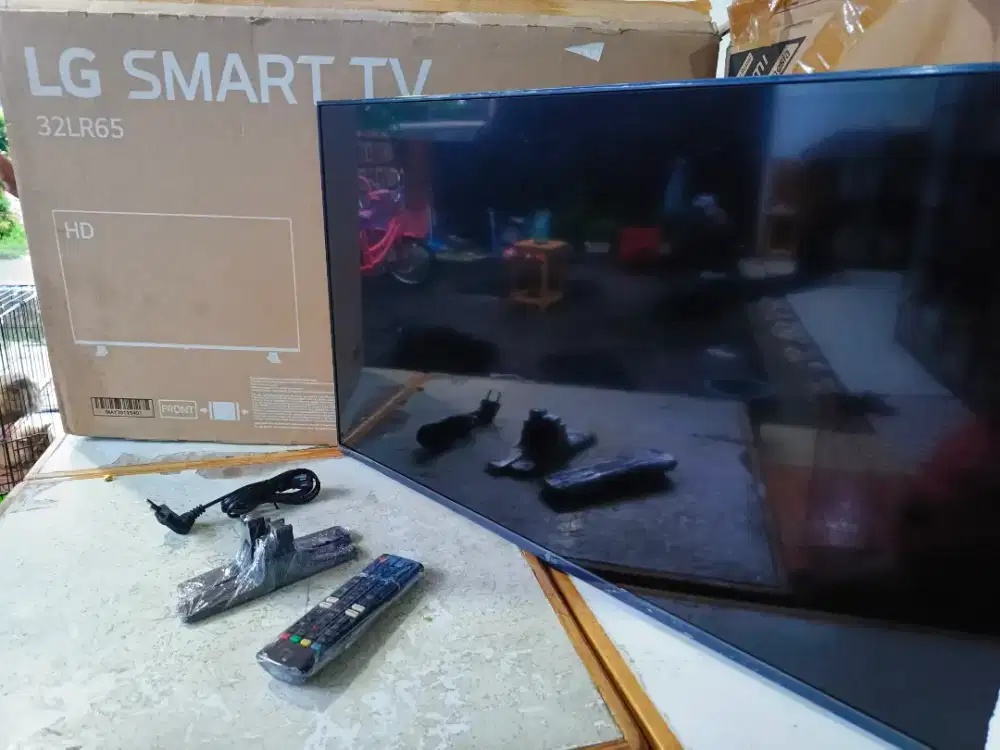 LG smart tv 32 Garansi