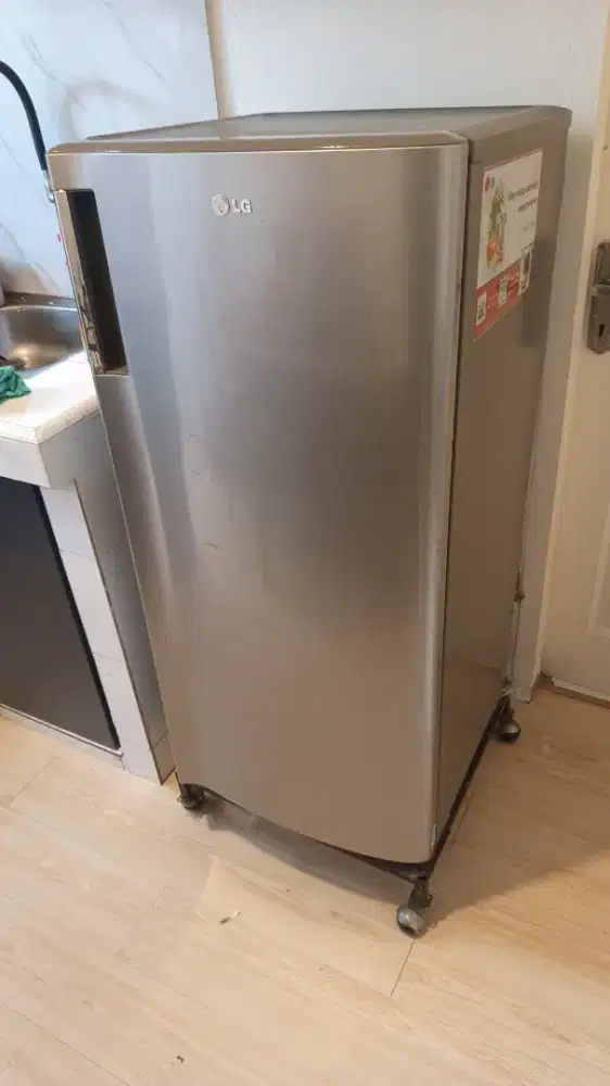 Kulkas LG satu pintu