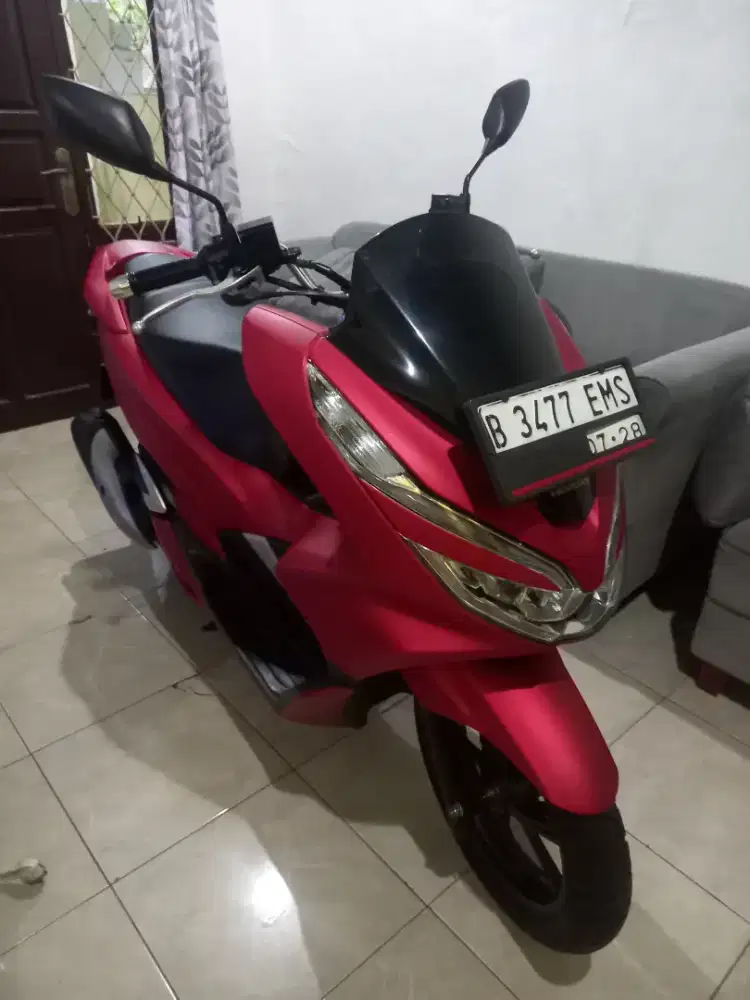 Honda pcx 2018 cbs red doff