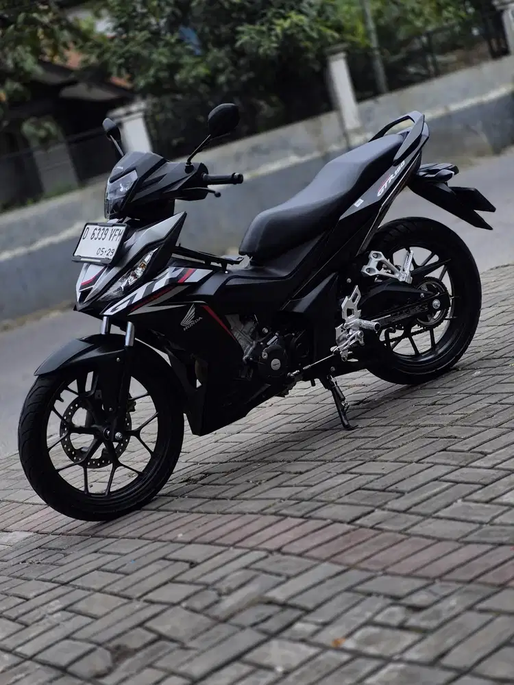 HONDA NEW SUPRA GTR 150 2023 KM 8RB ANTIK