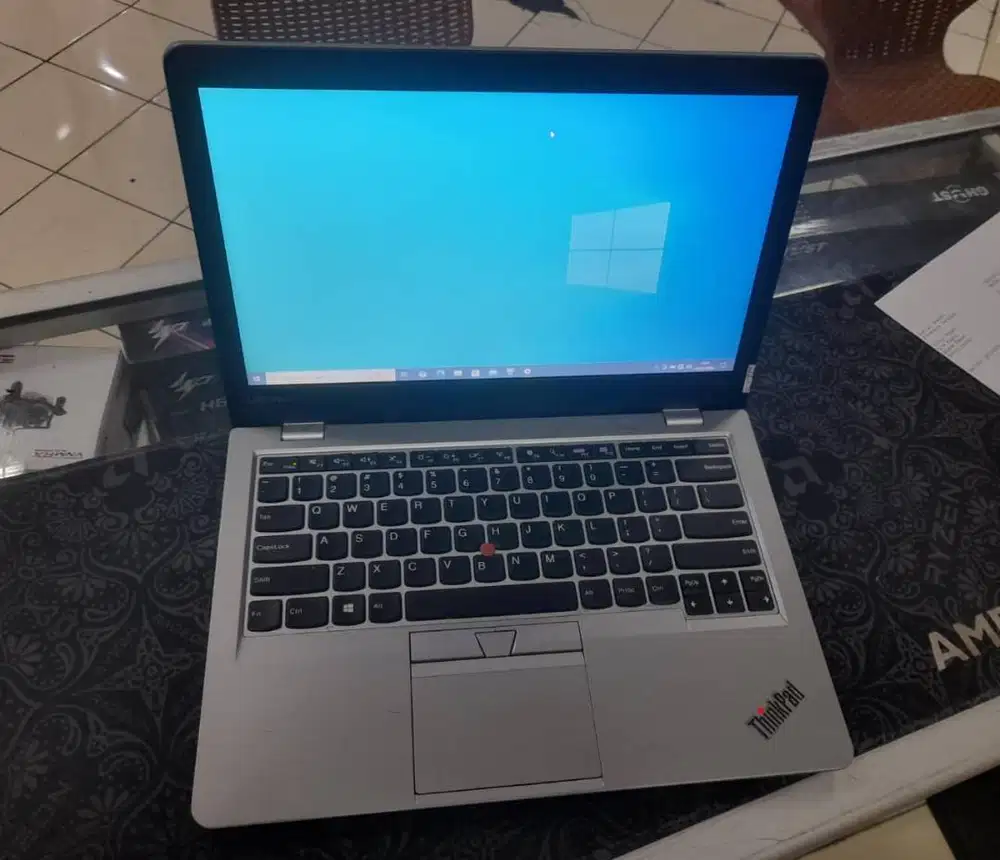 LAPTOP MURAH COCOK UNTUK KERJA,SEKOLAH,KULIAH DENGAN DESAIN ELEGANT