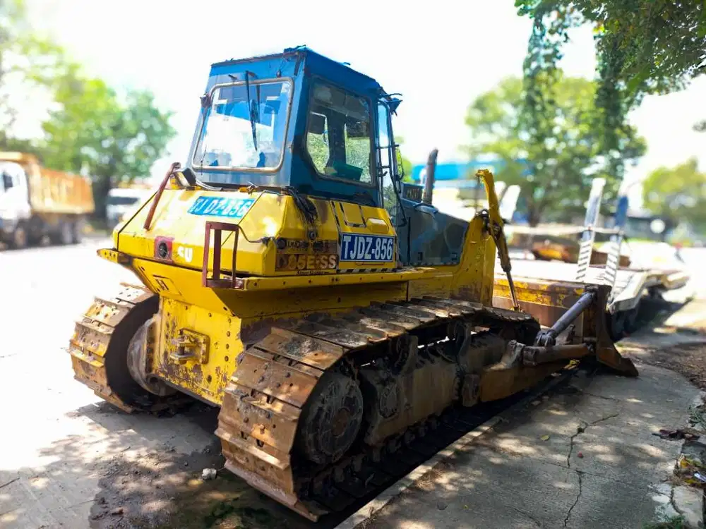 Komatsu Dozer D85 SN J.19019