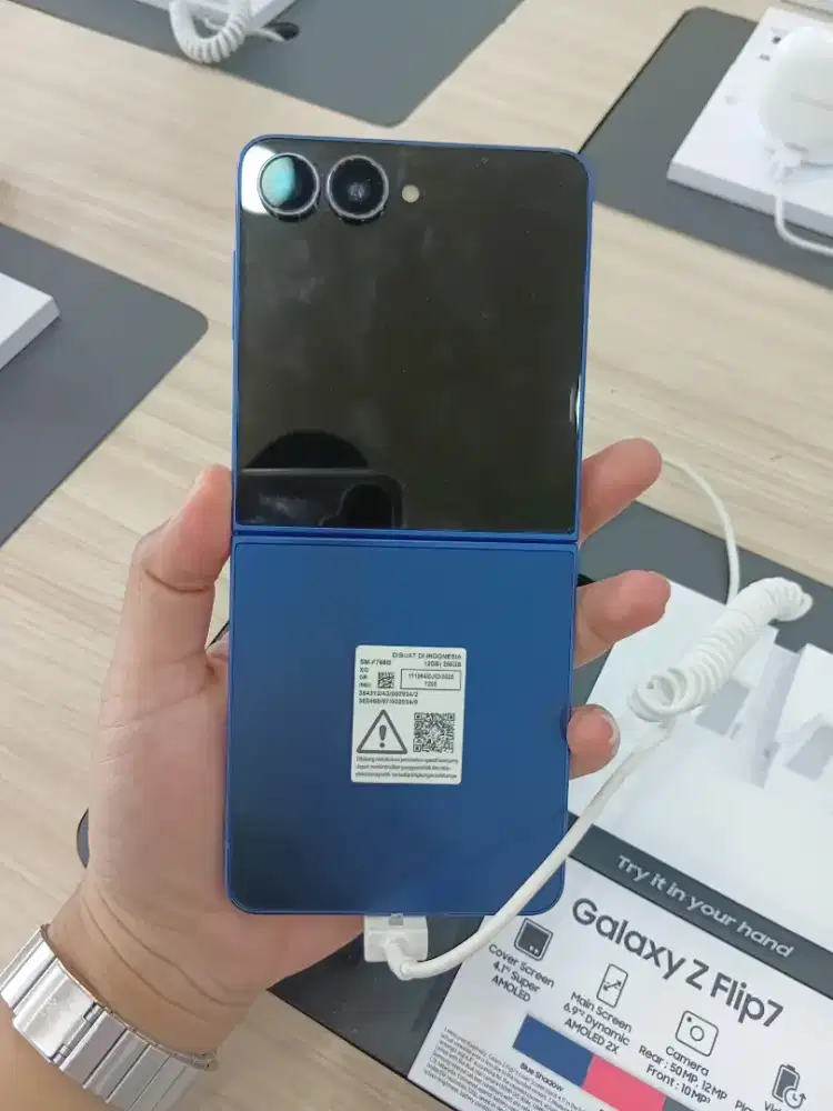 Samsung galaxy Z Flip7