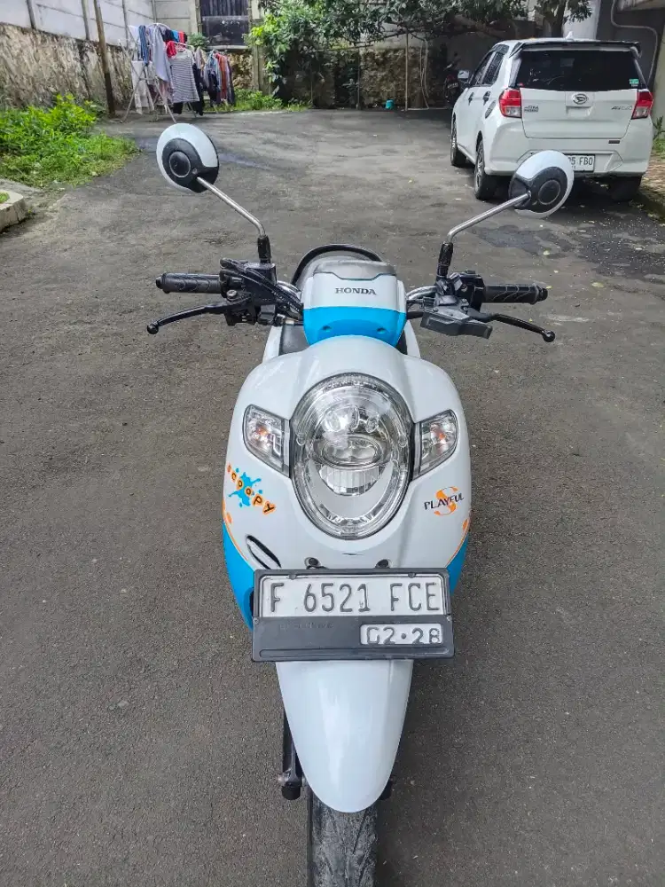Honda scoopy 2018