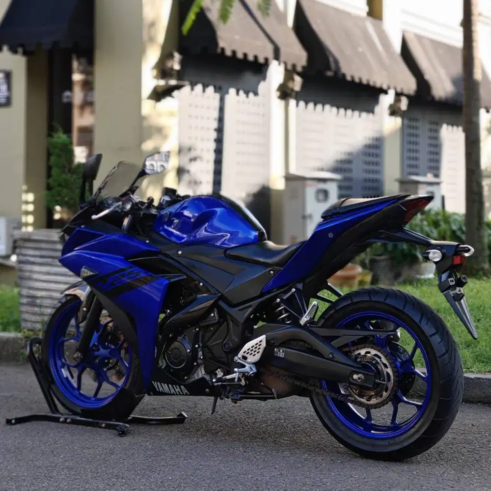YAMAHA YZF R25 V1 2018 BIRU KM RENDAH PAJAK PANJANG LIKE NEW